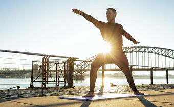 Here's What 30 Days of Yoga Did to This Guy's Body