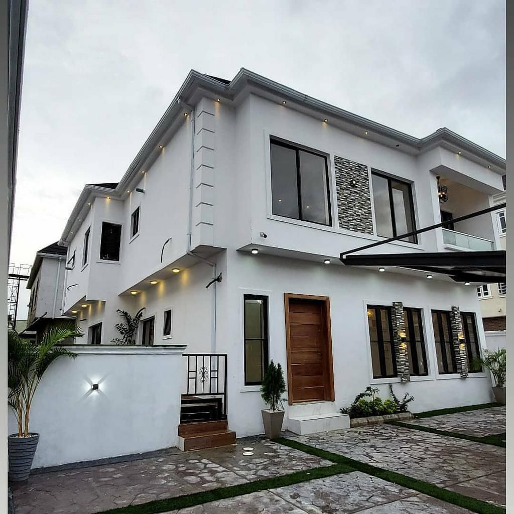 Naira Marley's new home [LindaIkeji]