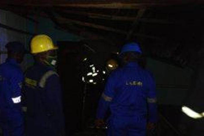 Fire razes 6 shops at police barracks in Lagos. [NAN]