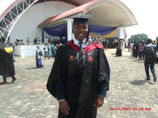 Bowen alumni champions the university's first virtual tour