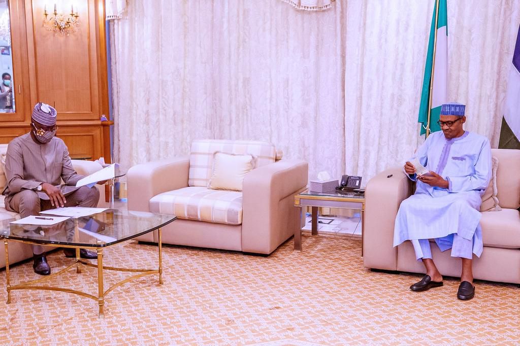 President Muhammadu Buhari receiving briefings from the Presidential Task Force on COVID-19 led by SGF, Mr Boss Mustapha, Minister of Health, Dr Osagie Ehanire, and Director-General, Nigeria Centre for Disease Control (NCDC), Chikwe Ihekweazu. [Twitter...