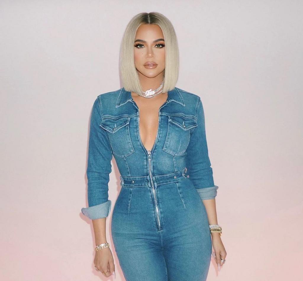 Khloe Kardashian says she suffered from terrible headaches coupled with vomiting [Instagram/KhloeKardshian]
