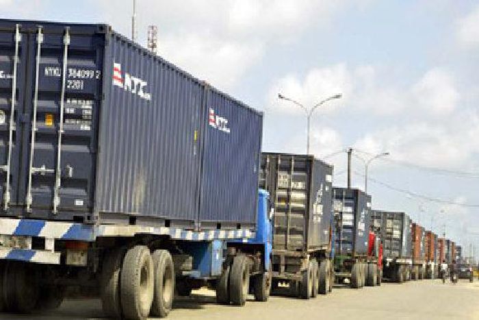 FRSC to start impounding unlatched containers on Lagos roads. (Business Maritime West Africa)