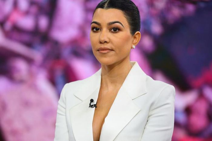 Kourtney Kardashian Loves The Aquis Hair Turban