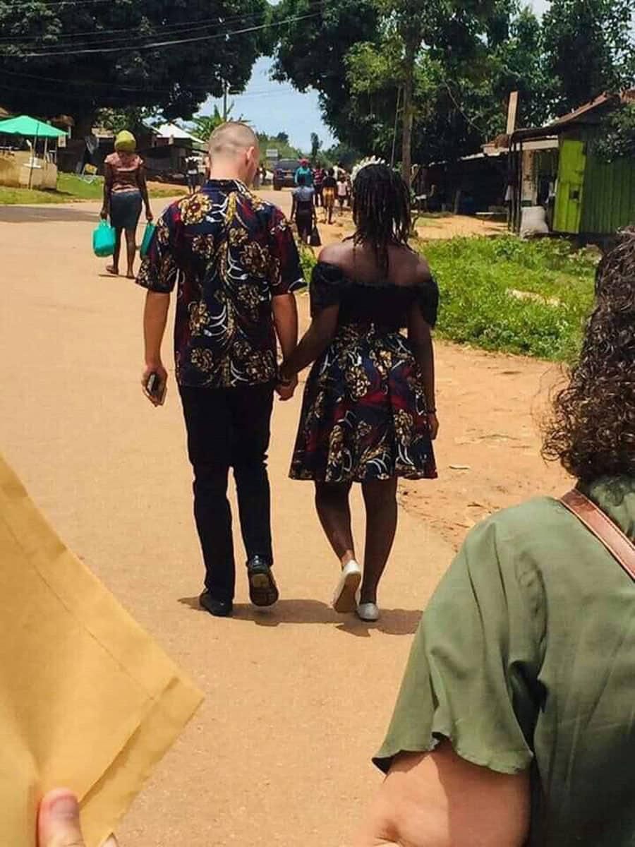 Couple trek home after a simple COVID-19 wedding, pastor arrives  on a bicycle (photos)
