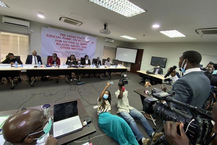 Lagos judicial panel sitting of Nov 3, 2020 (Twitter: @EditiEffiong)