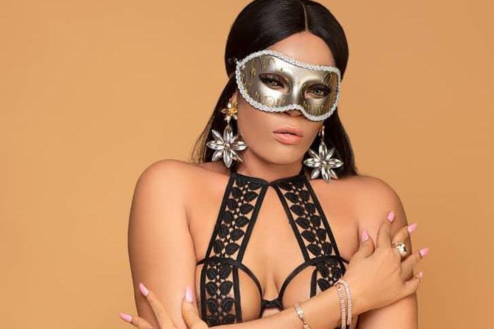 "A woman's body is an artwork" - Controversial ex international model Chika Lann defends her nude pictures trending on social media