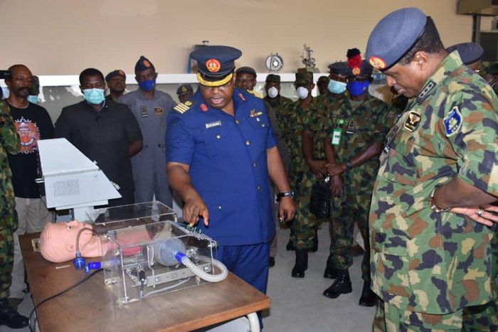 Chief of Air Staff, Air Marshal Abubakar Sadique inspecting the ventilators made by some of his officers. [Twitter/@CAS_AMSadique]
