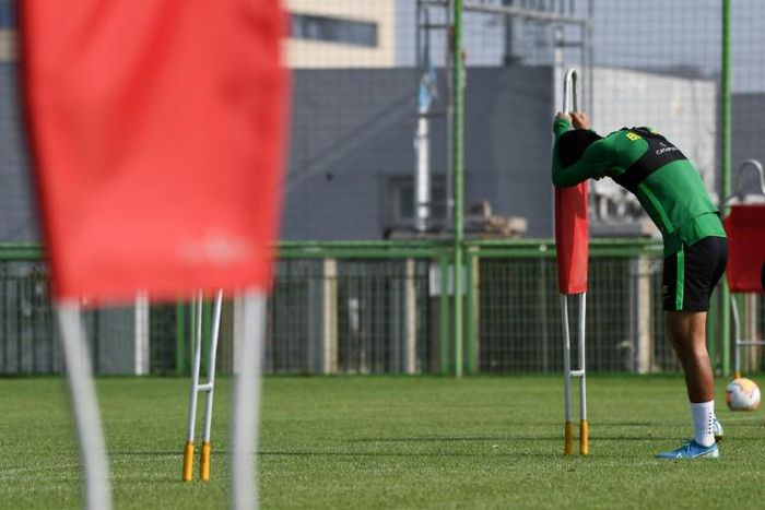 The CSL will kick off on July 25, five months later than originally scheduled, and when it does the 16 teams will be split into two groups as part of strict epidemic control measures