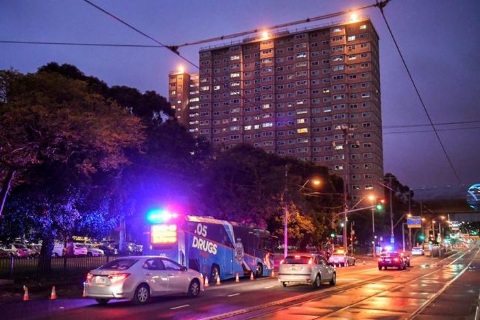 Hundreds of police enforce the lockdown of nine public housing towers in the Australian city of Melbourne