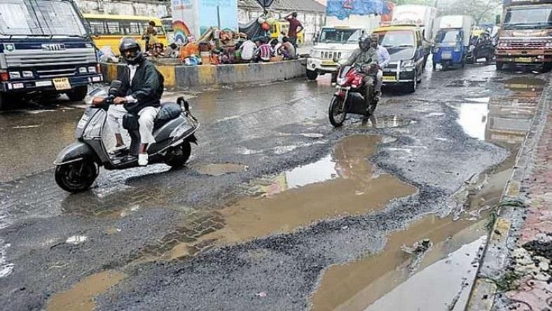 Lawmaker says Lagos roads will be free of portholes in 6 month. [qwenu]