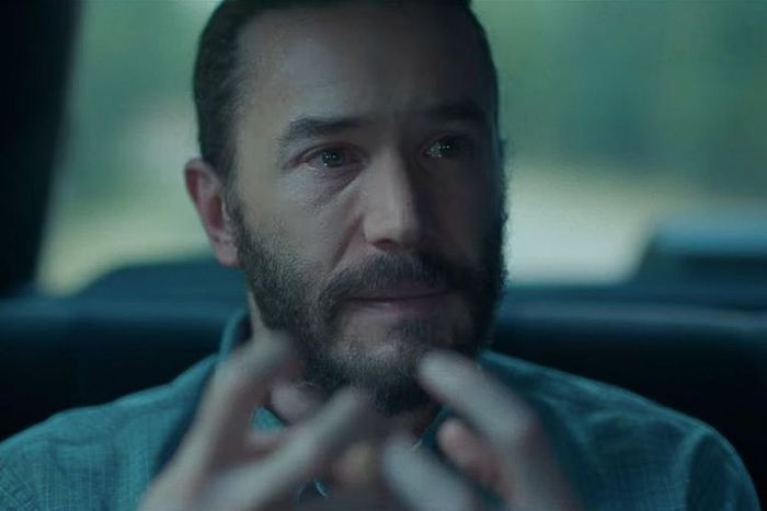 Here’s Why Ben From ‘Ozark’ Looks So Familiar