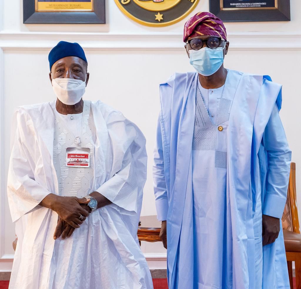 L-R: Minister of Agriculture and Rural Development, Alhaji Sabo Nanono, with Lagos State Governor, Mr Babajide Sanwo-Olu during the Minister’s courtesy visit to the Governor, at Lagos House, Ikeja, on Thursday, August 27, 2020. [Twitter/@jidesanwoolu]
