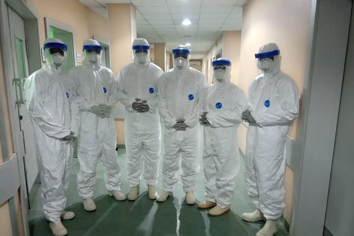 A medical team of doctors, anaesthetists and nurses worked on the baby's birth [LUTH]