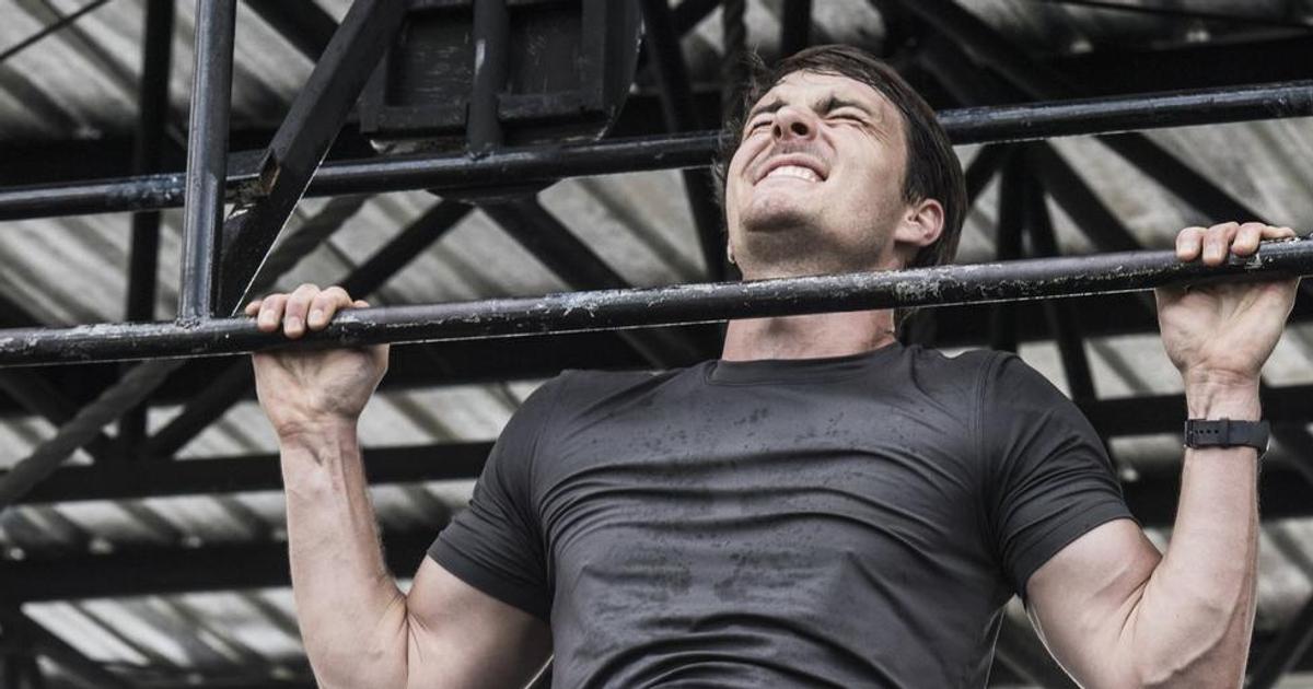 This Guy Learned to Do a Muscleup in 35 Days With a Simple Training ...
