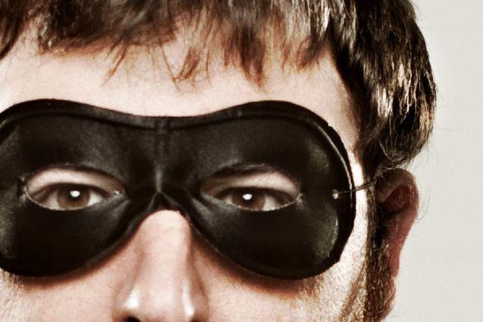 Dr. Pimple Popper Removes a Blackhead 'Eye Mask'