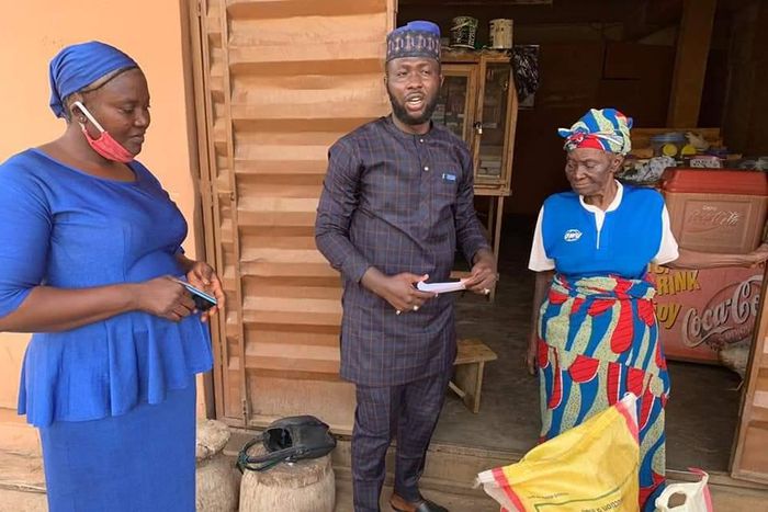 Olaitan Shittu and Alhaja Sikiratu Yekini (Twitter/Olaitan Shittu)