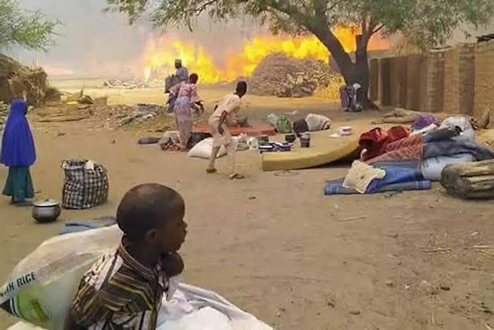 Fire razes 700 shelters in Borno IDPs camp. [channelstv]