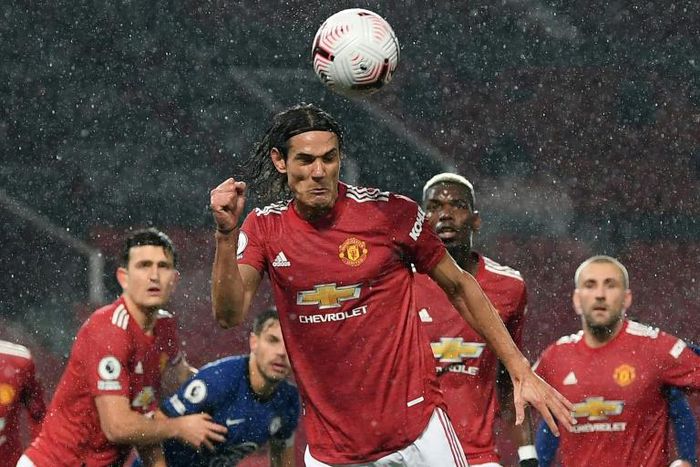 Manchester United striker Edinson Cavani made his debut against Chelsea