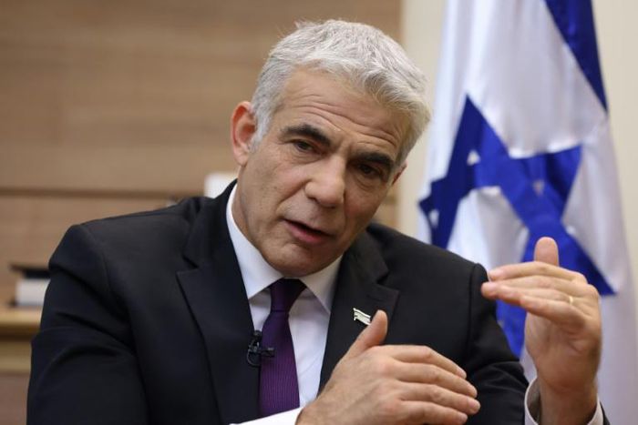 Israeli opposition leader Yair Lapid tells AFP it is in his country's interest to resume peace negotiations with the Palestinians rather than strike separate deals with pro-Western Gulf states