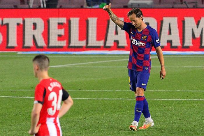 Ivan Rakitic scored the winner as Barcelona beat Athletic Bilbao on Tuesday.