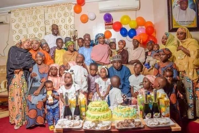 Meet Nigeria’s majority leader with 4 wives and 27 children; he says this is just the beginning. [Twitter/@Opetuyii]