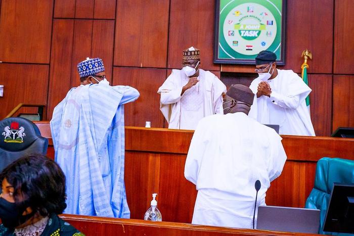 President Muhammadu Buhari presents 2021 budget proposal of N13.08 trillion to the joint session of the National Assembly on Thursday, October 8, 2020.  [twitter/@NigeriaGov]