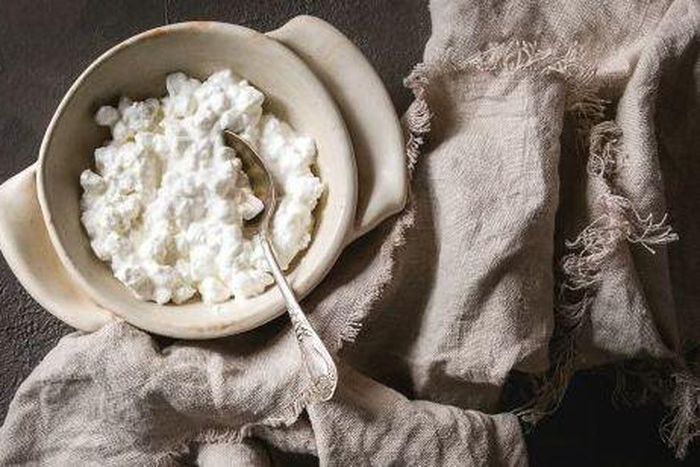 Dr. Pimple Popper Squeezes a 10-Year-Old Cyst Free