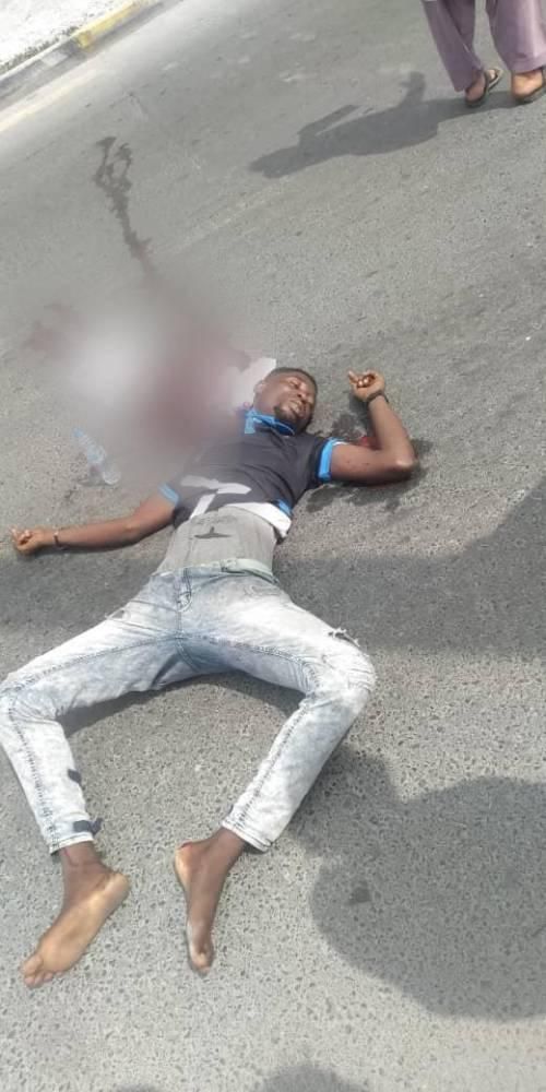 An unidentified man killed as DSS clashed with IPOB in Enugu on Sunday, August 23, 2020 (SaharaReporters)