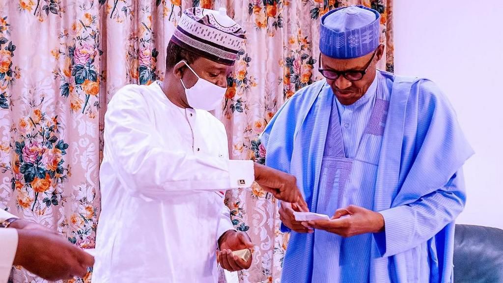 Governor Bello Matawalle updates President Muhammadu Buhari on illegal mining activities and security situation in Zamfara state. [Twitter/BashirAhmaad]