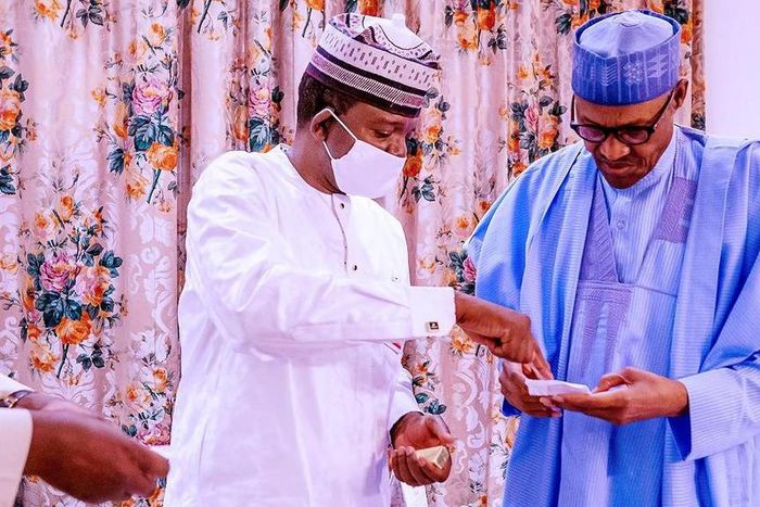 Governor Bello Matawalle updates President Muhammadu Buhari on illegal mining activities and security situation in Zamfara state. [Twitter/BashirAhmaad]
