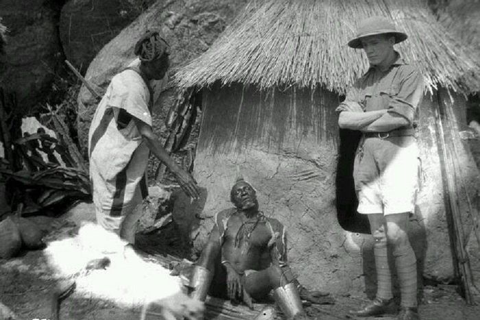 'Palaver' was directed by Geoffrey Barkas and shot in 1926