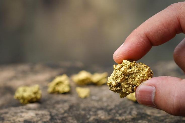 Watch Dr. P Pop Blackhead 'Gold Mine'
