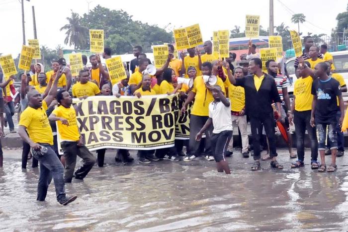 Youths in Badagry area of Lagos State are set to stage a protest over the deplorable condition of Lagos-Badagry expressway (Vanguard)