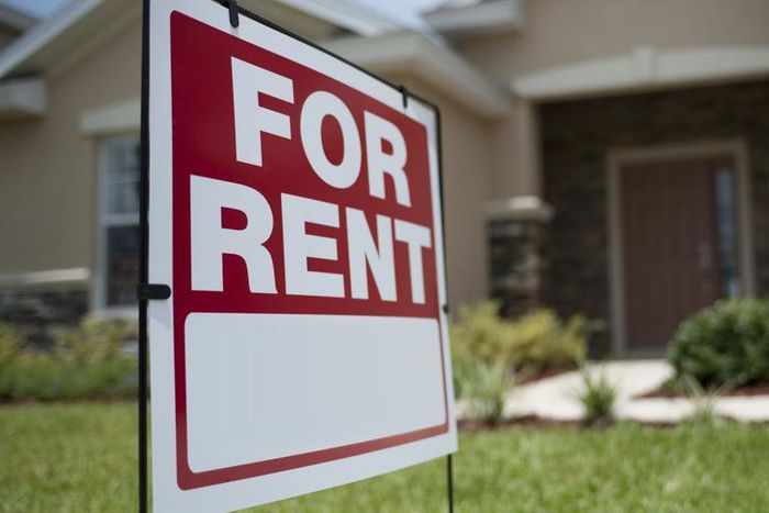 Gov’t warns landlords against renting houses to foreigners without COVID-19 clearance