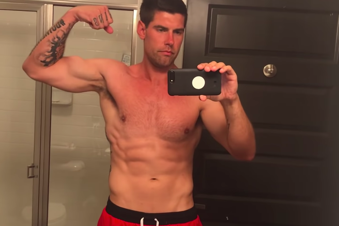 This Guy Did 100 Pushups Every Day for a Month