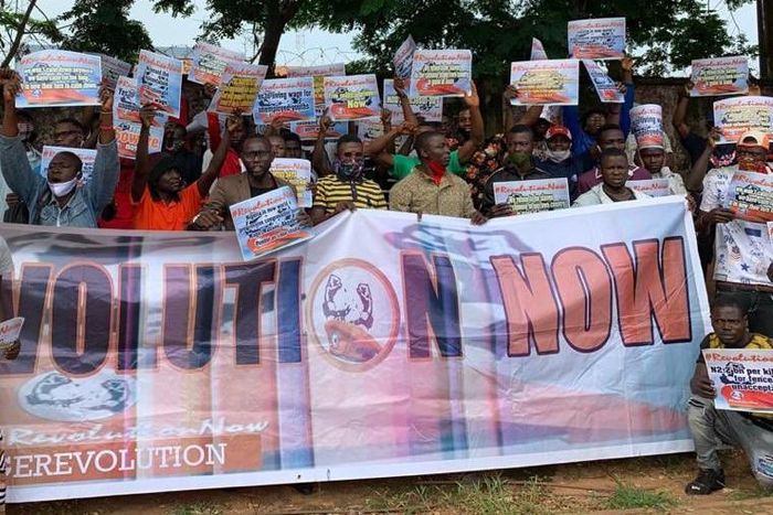 Police in Abuja cracked down on RevolutionNow protesters [Twitter/@YeleSowore]