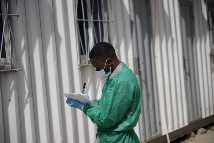 Coronavirus test . [Twitter/@WHONigeia]