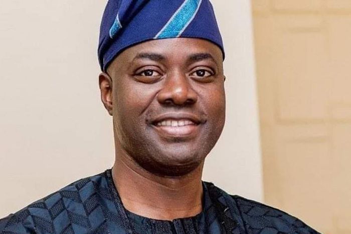 Oyo State Governor-elect, Seyi Makinde says the state can't pay new minimum wage (Guardian)