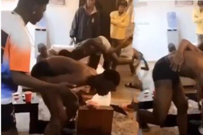 Internet fraudsters arrest and punish fellow internet fraudsters for scamming them