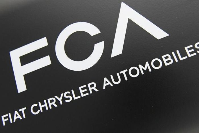 The request for Italian state support on such a large loan has proved controversial, particularly as the Fiat Chrysler's corporate headquarters are in Amsterdam