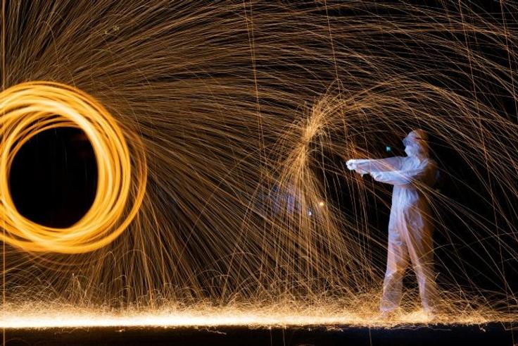 Beijing-based artist Roy Wang has paid tribute to doctors and nurses battling to treat virus patients in his latest light painting creations