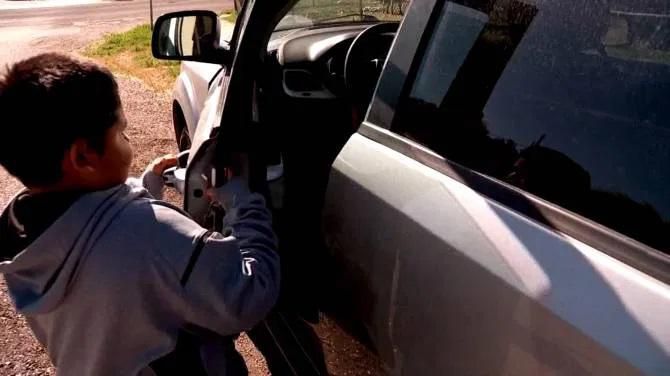 Police intercept 5-year-old boy driving his parents’ SUV to buy a Lamborghini with $3