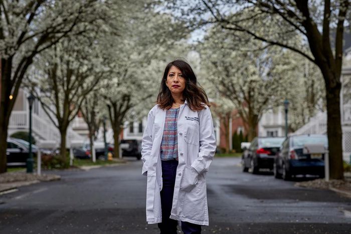 New Battle for Those on Coronavirus Front Lines: Child Custody