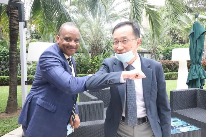 Dr Bashir Jamoh, Director General, Nigerian Maritime Administration and Safety Agency (NIMASA) and Consul General, Embassy of the Republic of Korea in Nigeria, Kim In-Taek. [Twitter/@nimasaofficial]