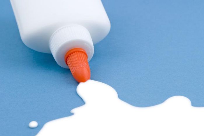 Dr. Pimple Popper Squeezes 'Craft Glue' Pops