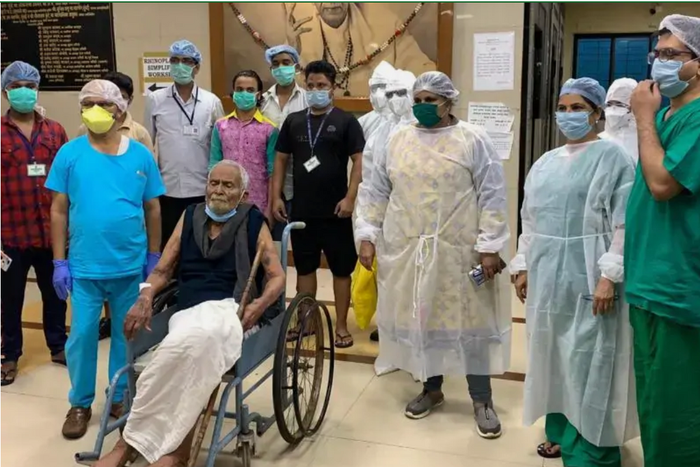 Retired teacher recovers from COVID-19 just a day before his 100th birthday