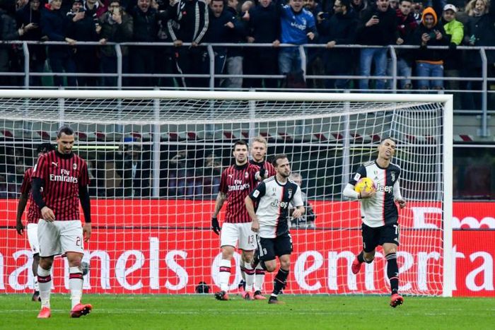 Cristiano Ronaldo's late first-leg penalty gives Juventus the advantage going into Friday's second leg of the cup semi-final