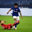 Weston McKennie (R) is leaving Schalke to join Juventus