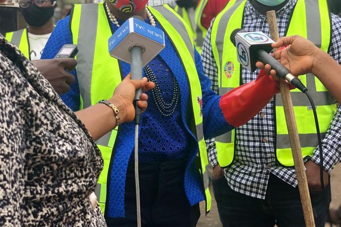 Officials of the Lagos State Sustainable Development Goals and Investment (OSDGI) campaign